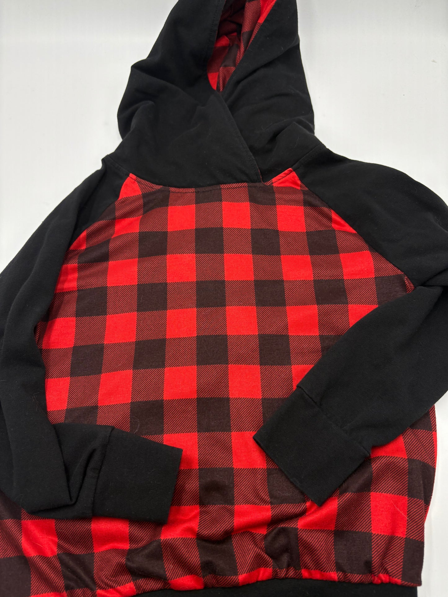 Chandail 4-6ans neuf