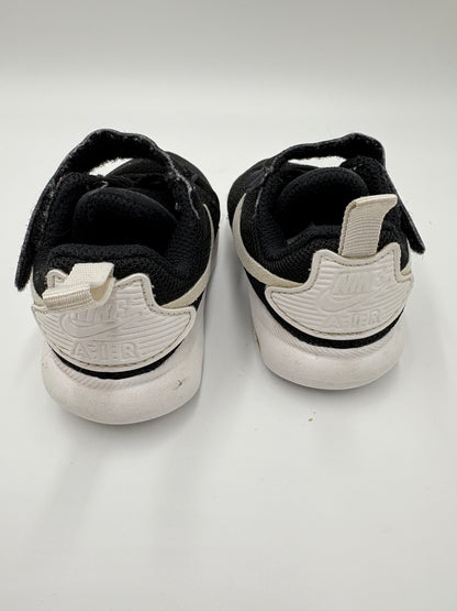 Souliers nike air 5c