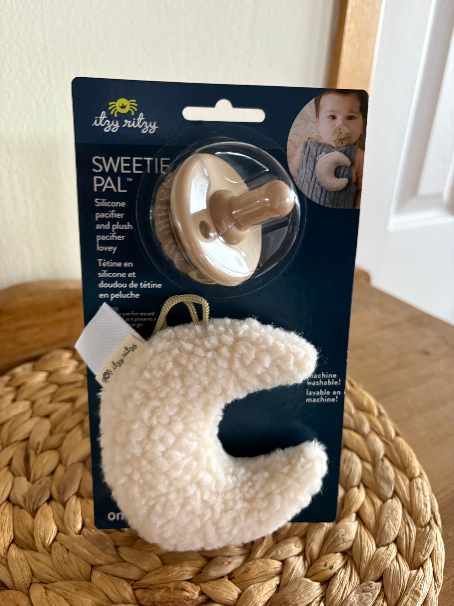 Suce et attache-suce 0mois NEUF