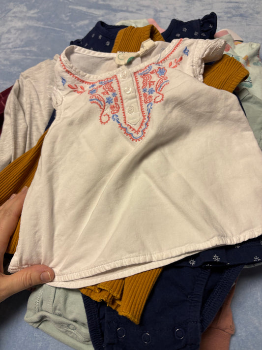 Lot 24m - 8 morceaux