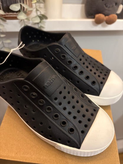 Souliers Native C12*NEUF