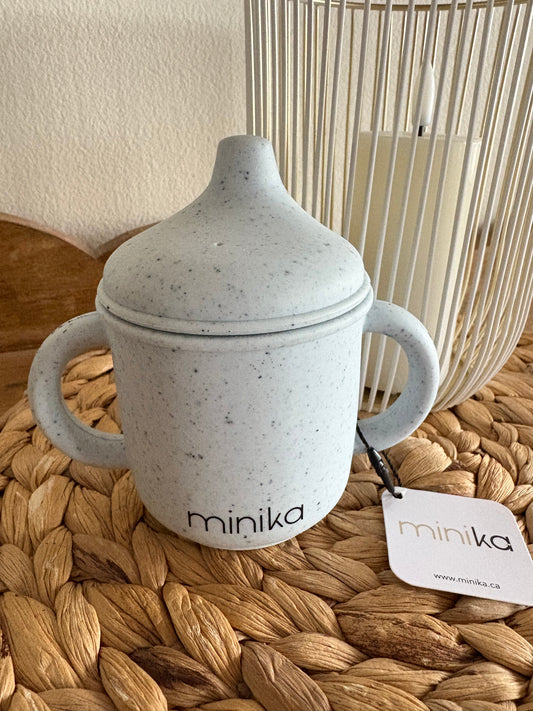 Verre à bec silicone gris NEUF