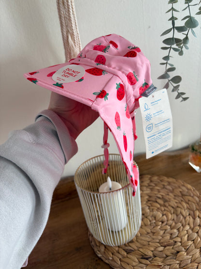 Chapeau fraises aventure piscine *NEUF