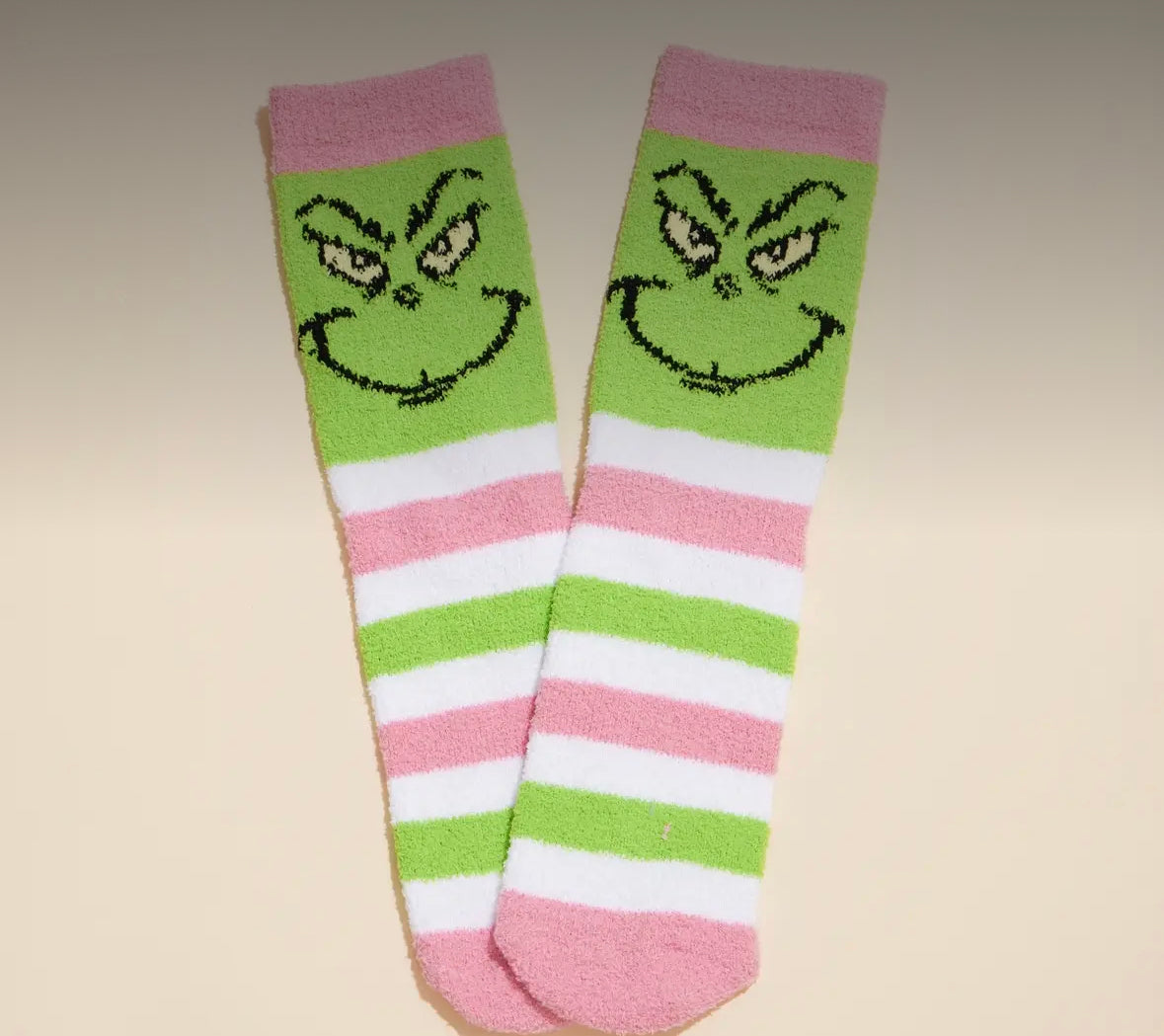 Ensemble cadeau de chaussettes (4)  «celui qui aimait gâcher Noël » adulte