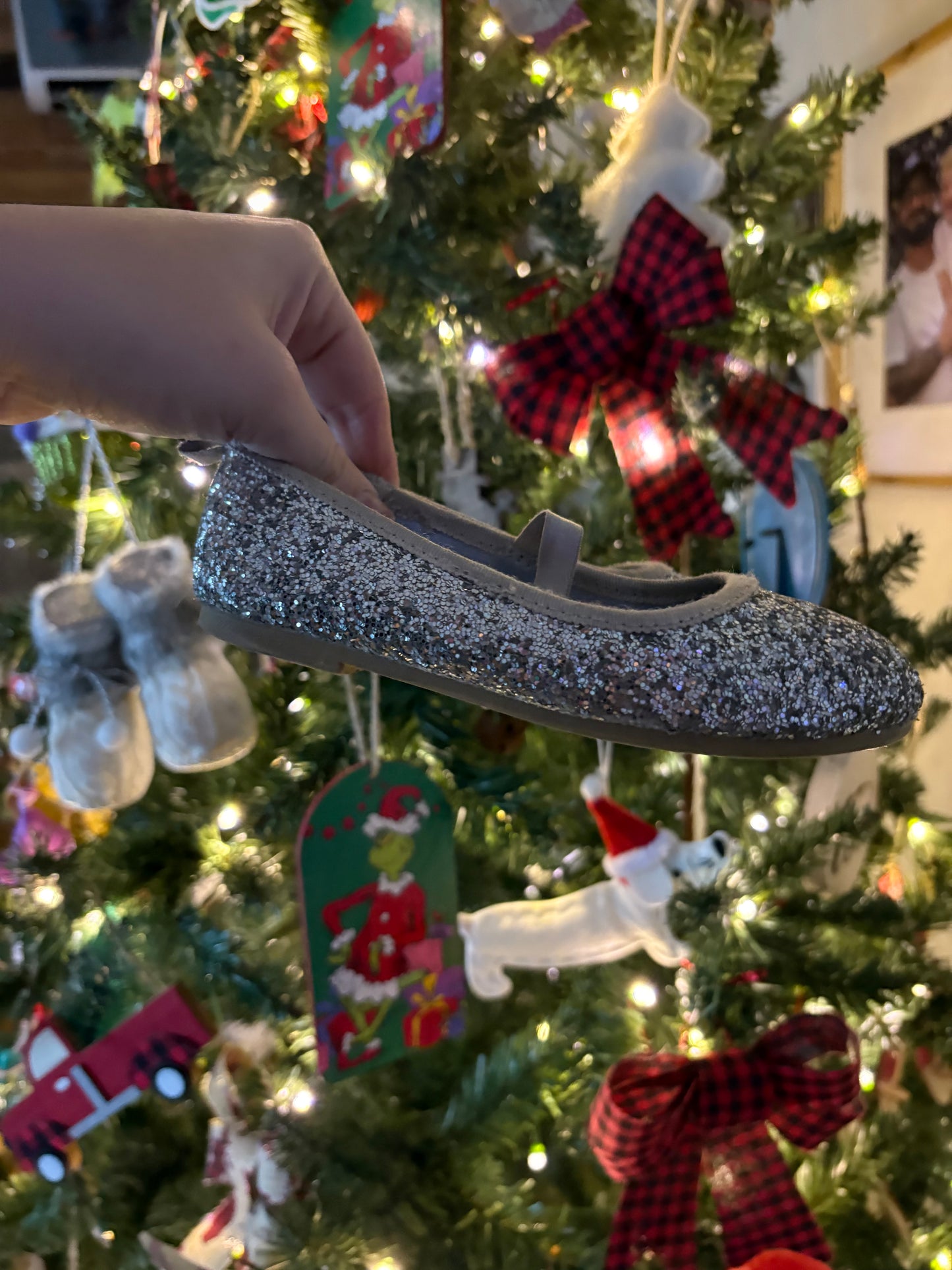 Souliers brillants grandeur 27