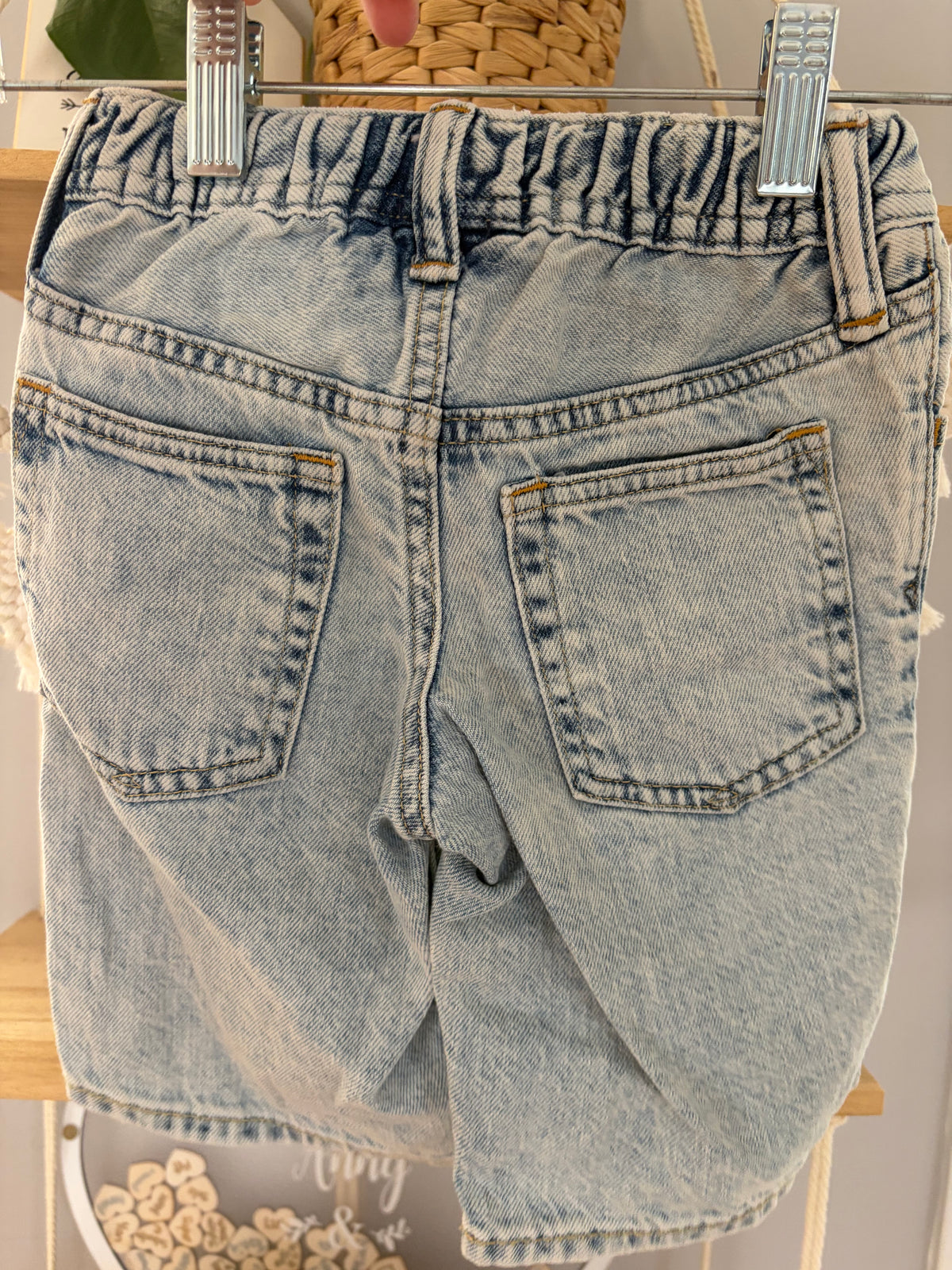 Short 4ans