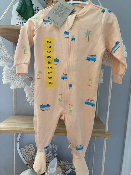 Pyjama 6mois NEUF