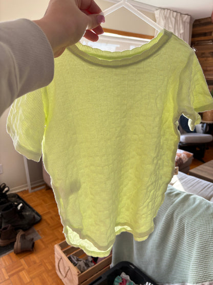 Chandail leger jaune/vert 3-5Ans