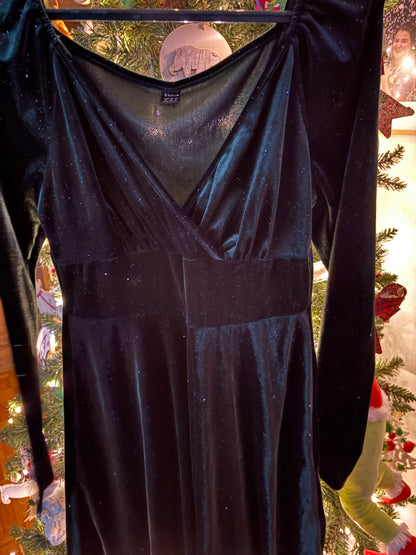 Robe velour brillante m (6) fait grande