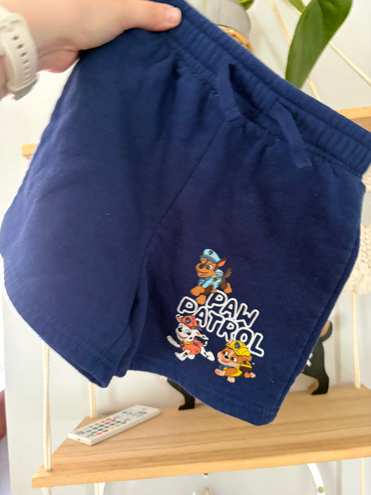 Short 3ans