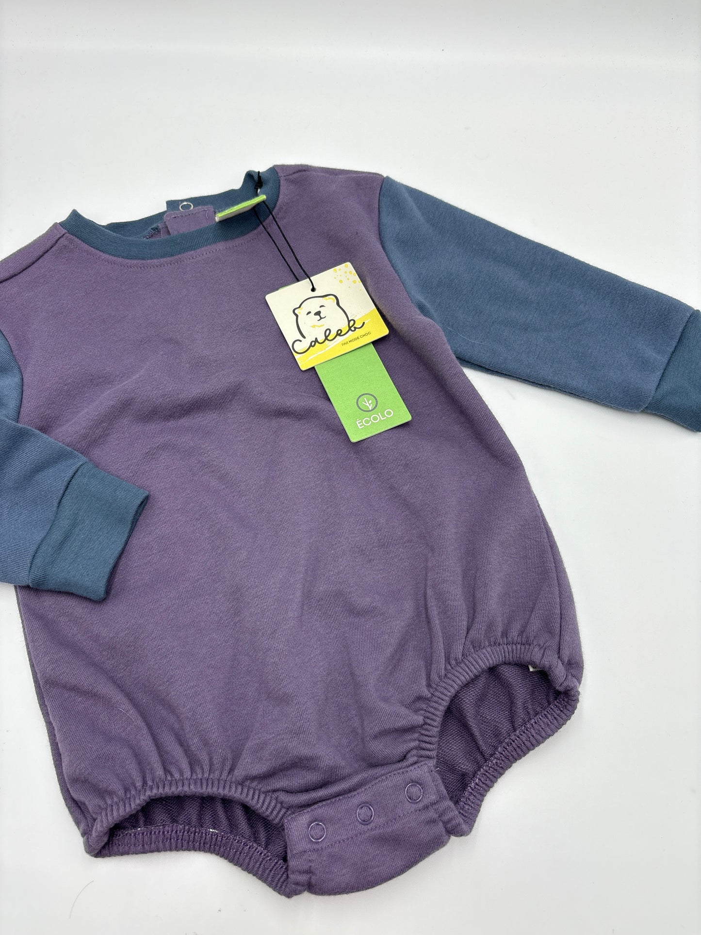 cache-couche 9m neuf