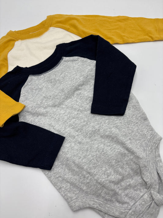 cache-couches (2) 6-12m fait grand