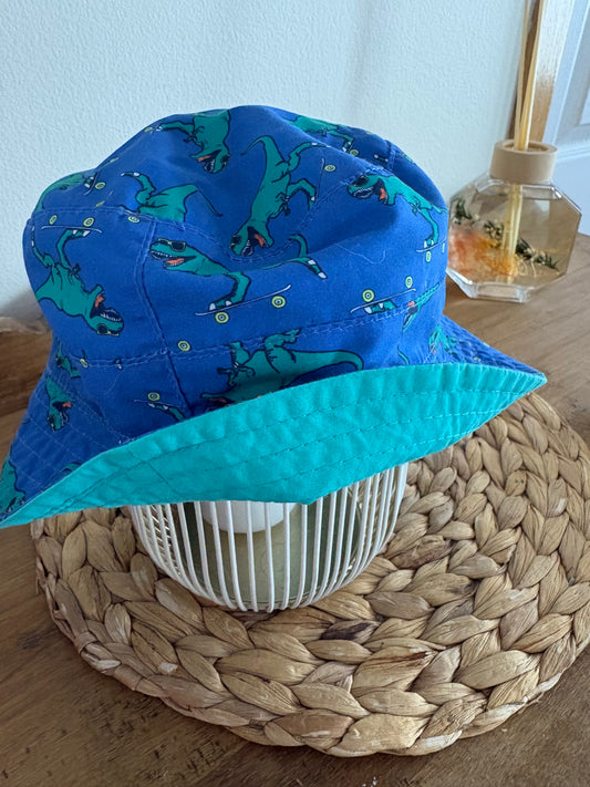 Chapeau 12-24m environ reversible