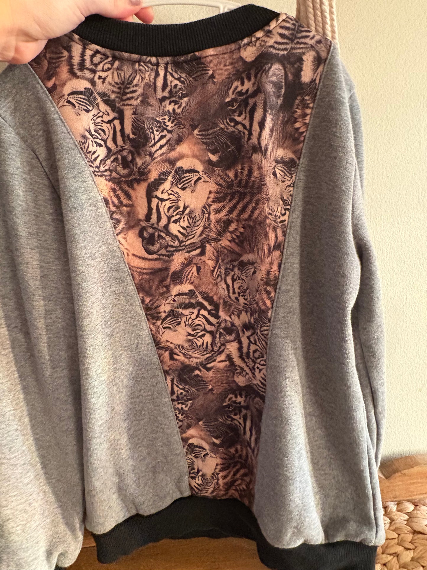 Chandail doux environ 10-12ans