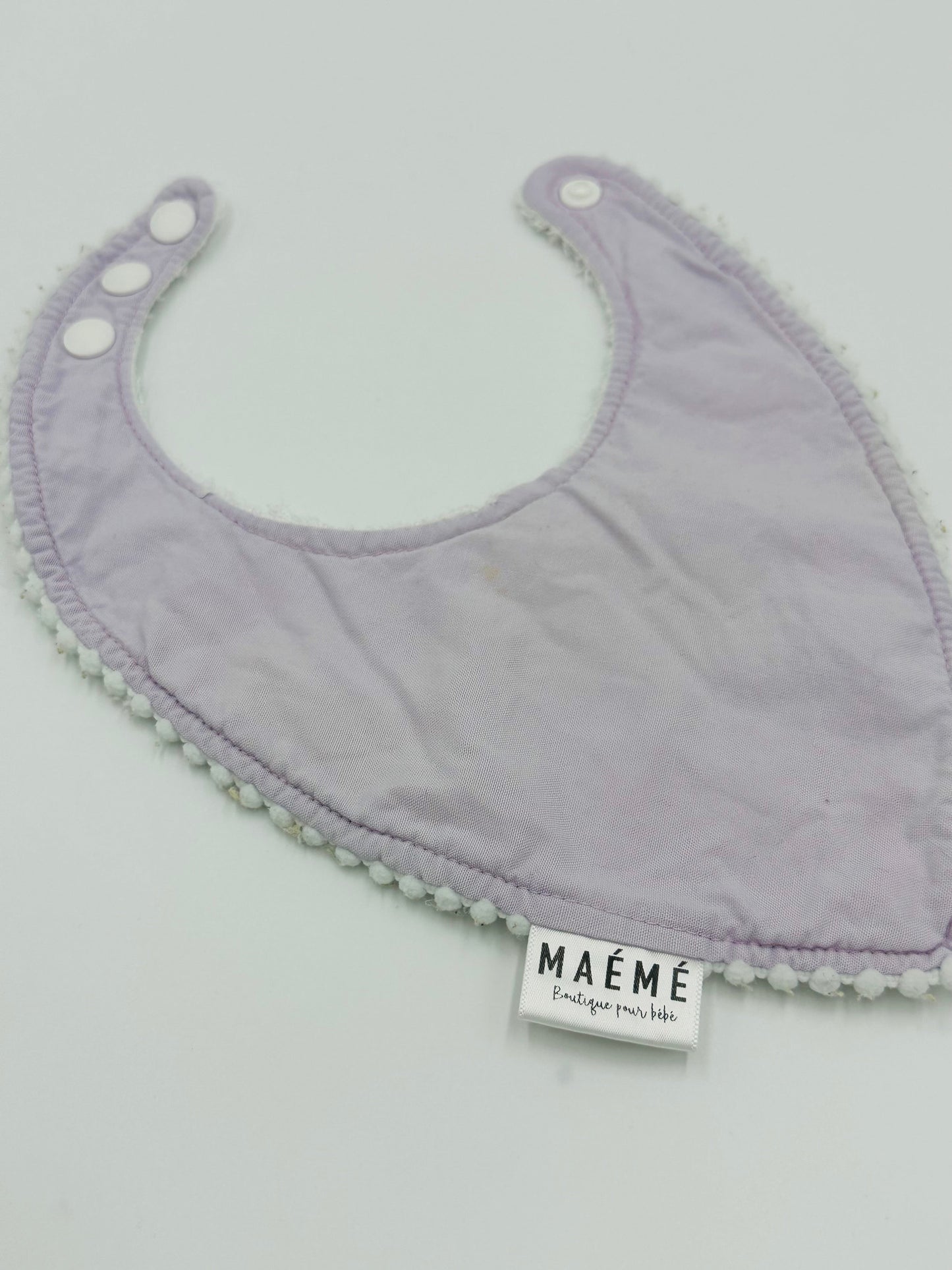 Bavoir Maémé Lavande - Boutique friperie le placard de Jeanne et cie