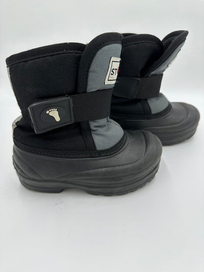 Bottes d'hiver Stonz grandeur 7 - Boutique friperie le placard de Jeanne et cie