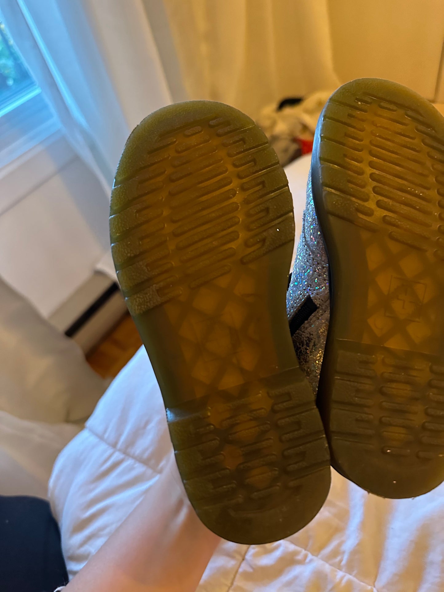 Bottes grandeur 10 Dr martens - Boutique friperie le placard de Jeanne et cie