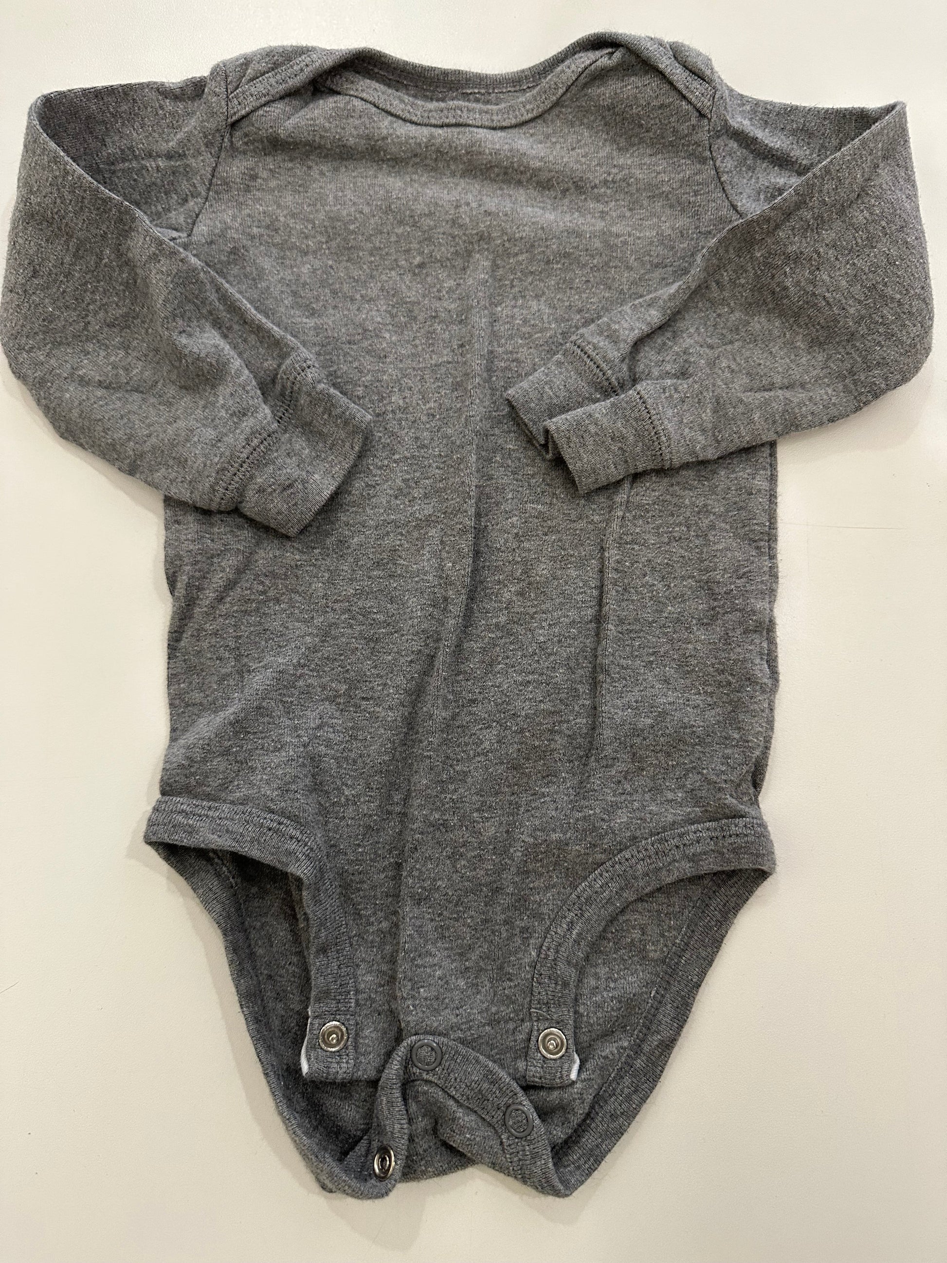 cache-couche 18m - Boutique friperie le placard de Jeanne et cie