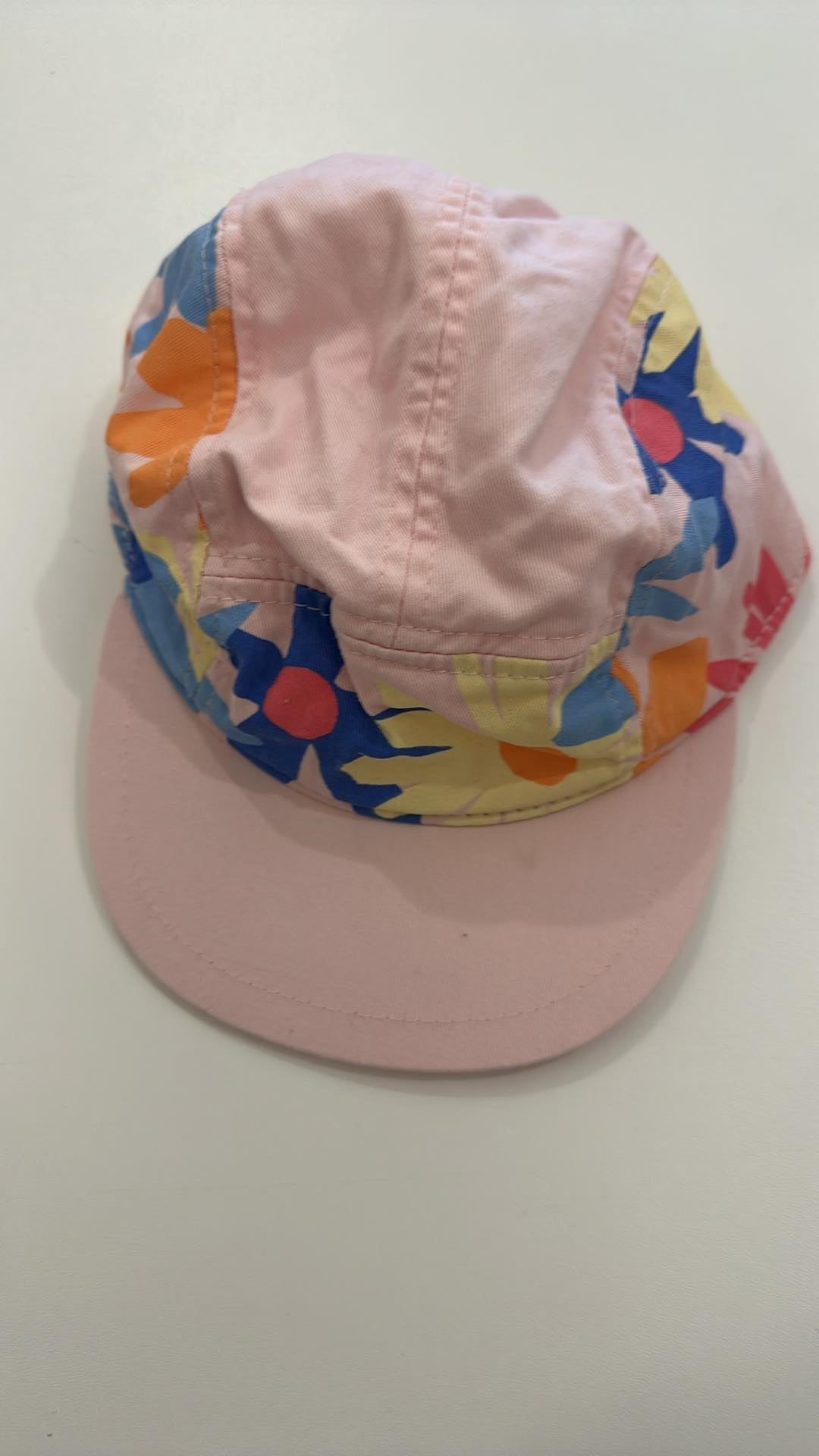 casquette 2-4t - Boutique friperie le placard de Jeanne et cie