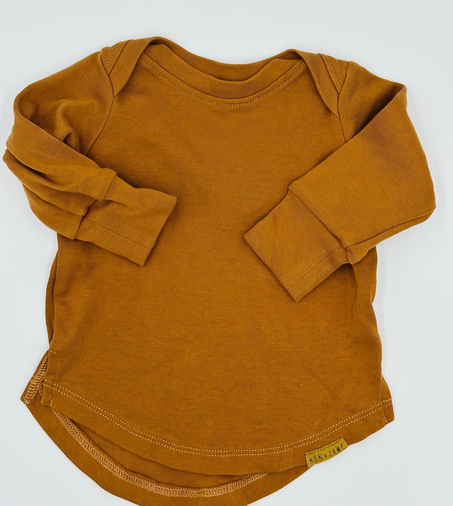 Chandail 0 - 3mois - Boutique friperie le placard de Jeanne et cie