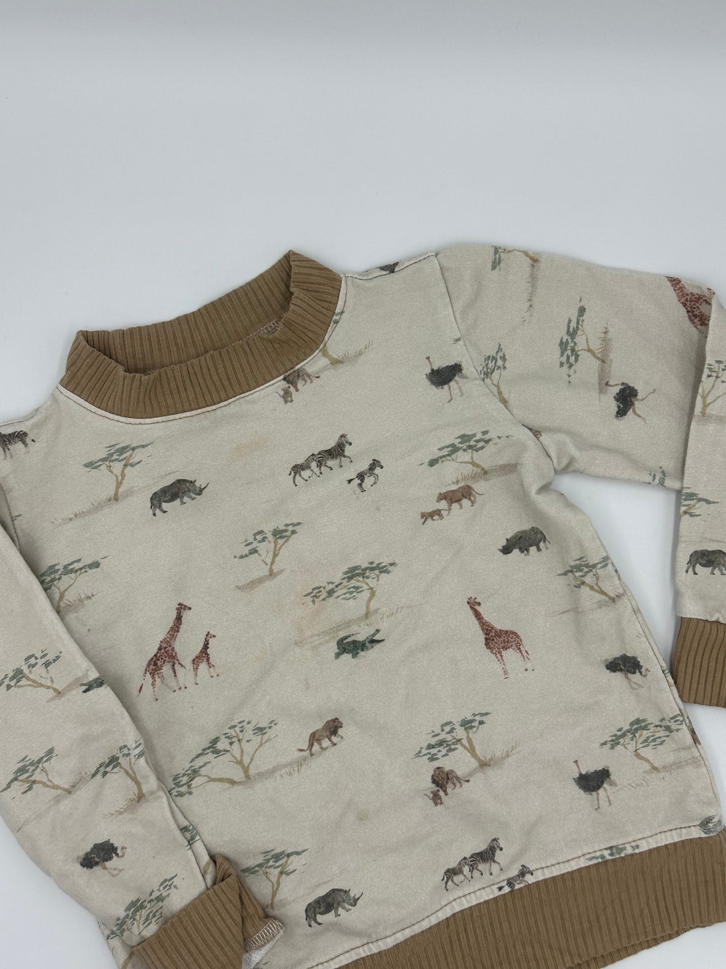 Chandail 2 - 3ans**Imparfait - Boutique friperie le placard de Jeanne et cie