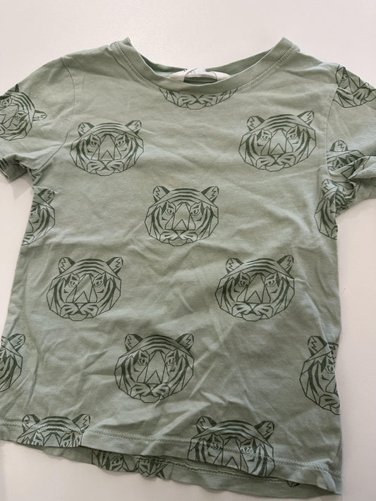 chandail 2-4ans - Boutique friperie le placard de Jeanne et cie