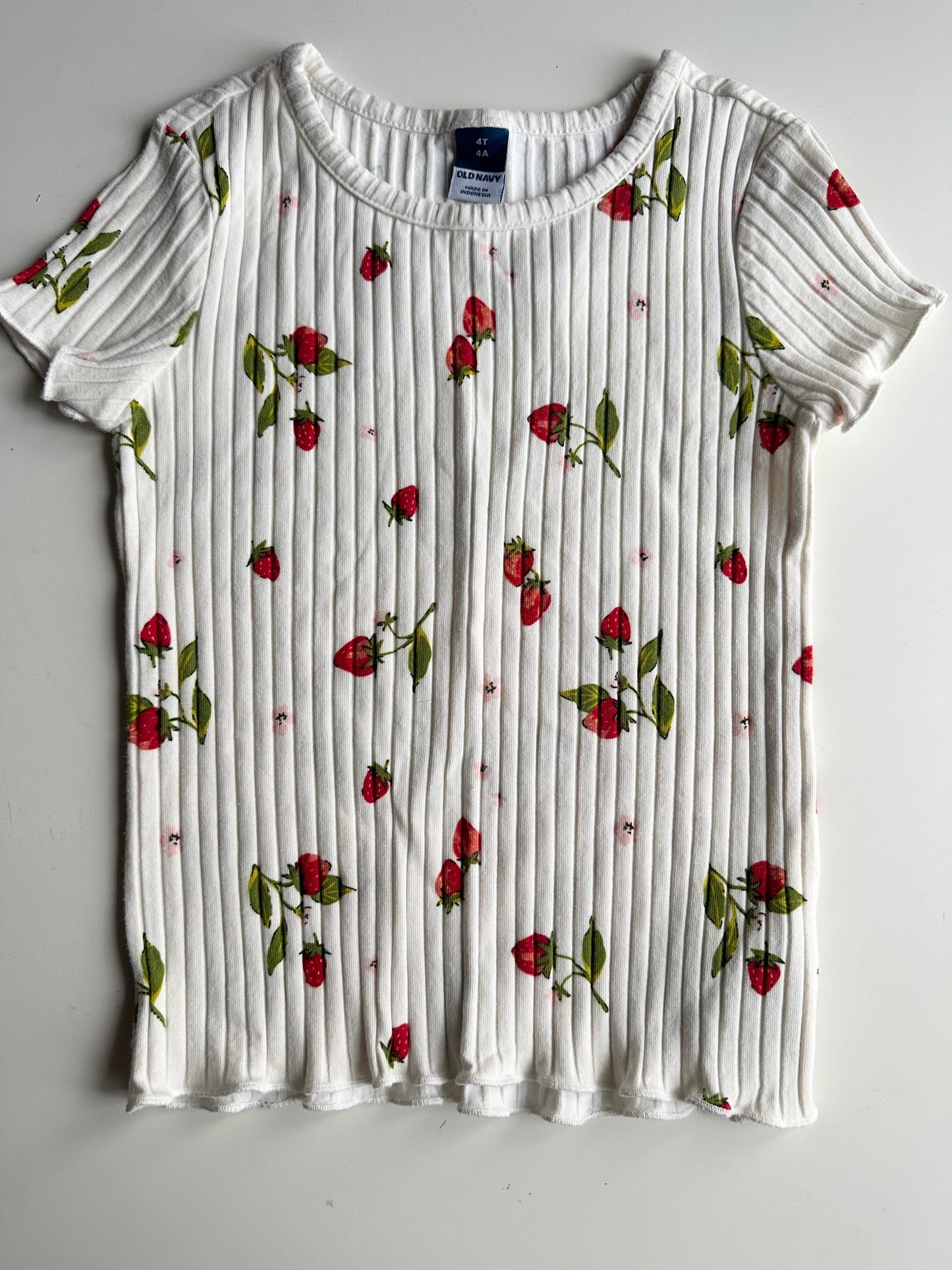 Chandail 4ans - Boutique friperie le placard de Jeanne et cie