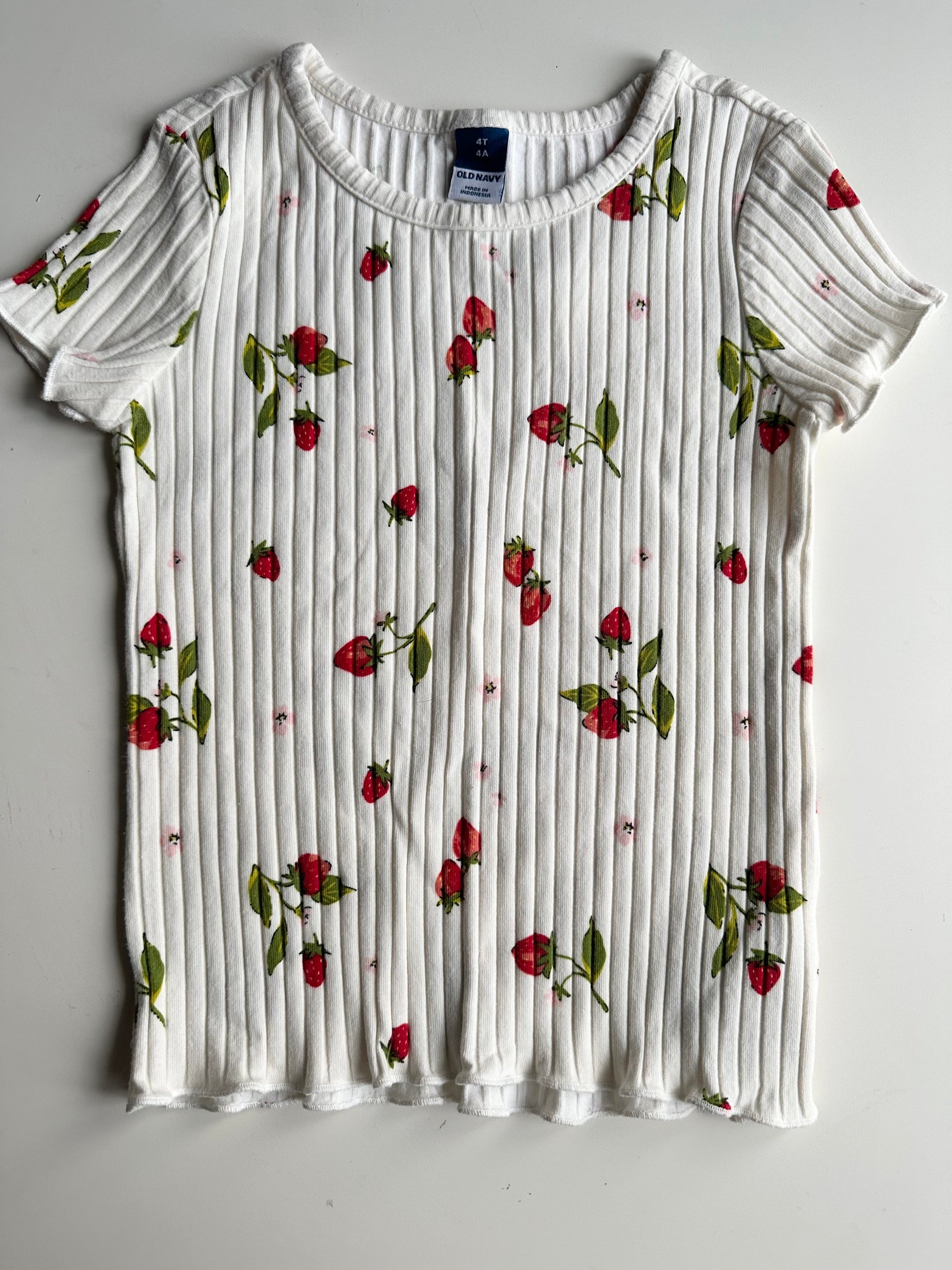 Chandail 4ans - Boutique friperie le placard de Jeanne et cie