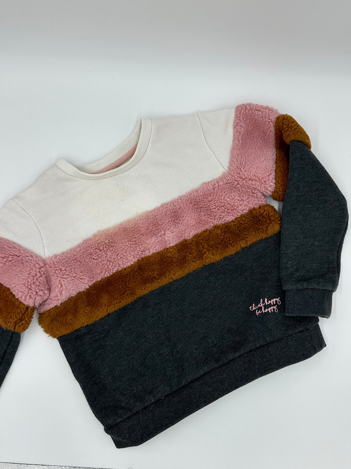 Chandail 5ans - Boutique friperie le placard de Jeanne et cie