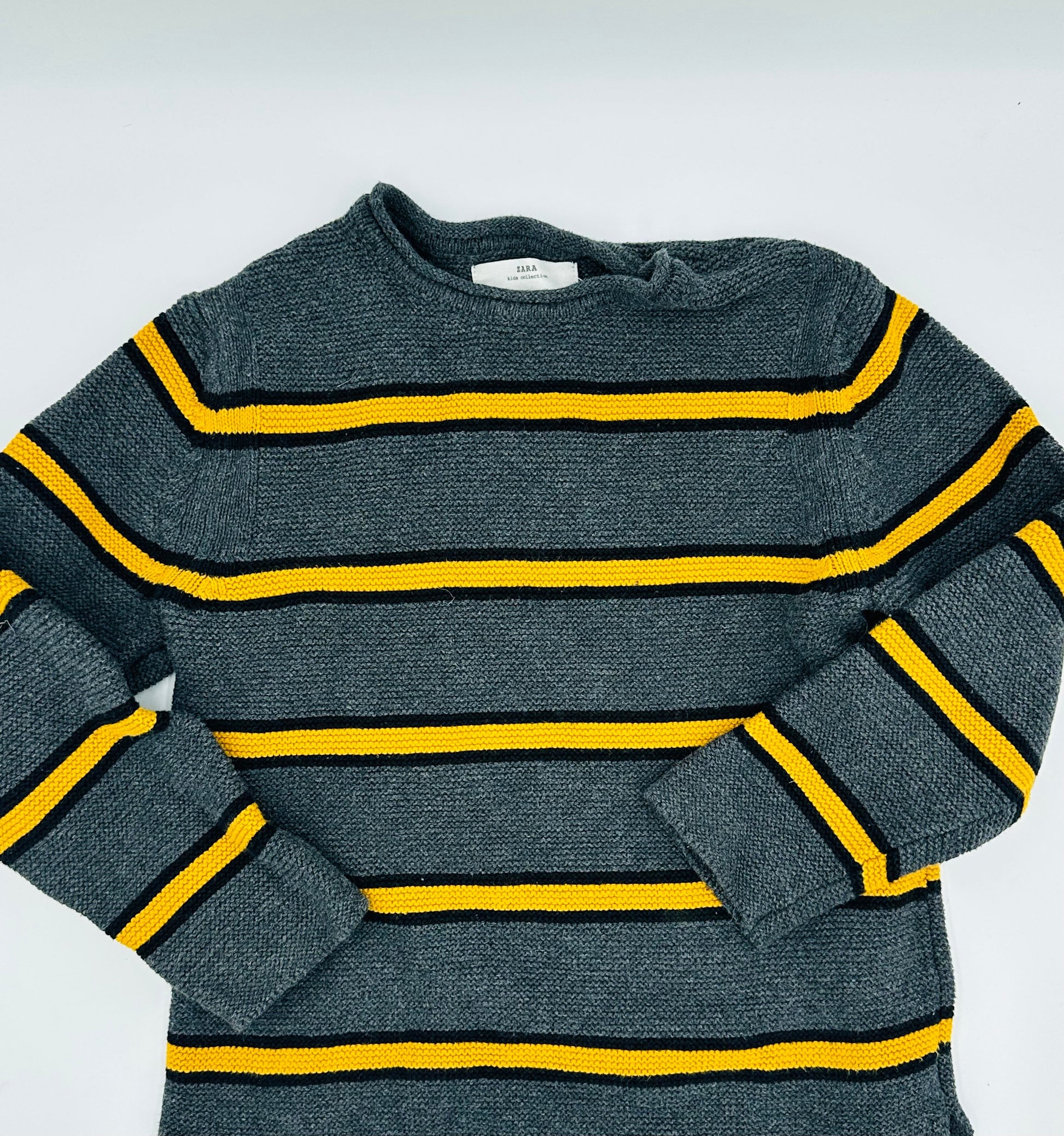 Chandail 6ans - Boutique friperie le placard de Jeanne et cie