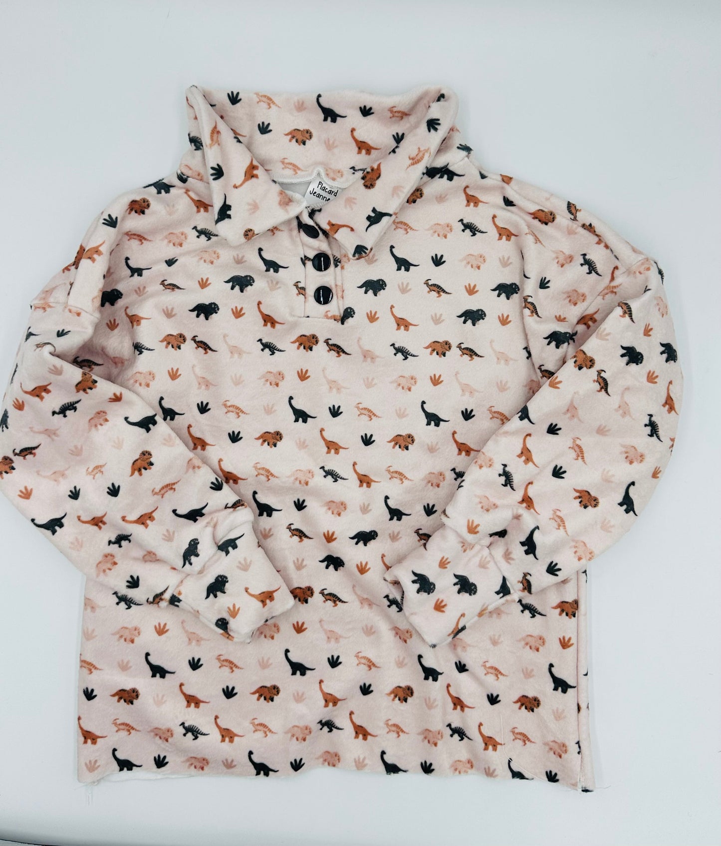 Chandail doux dino 3ans - Boutique friperie le placard de Jeanne et cie