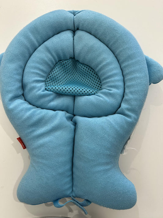 coussin pour lavabo - Boutique friperie le placard de Jeanne et cie