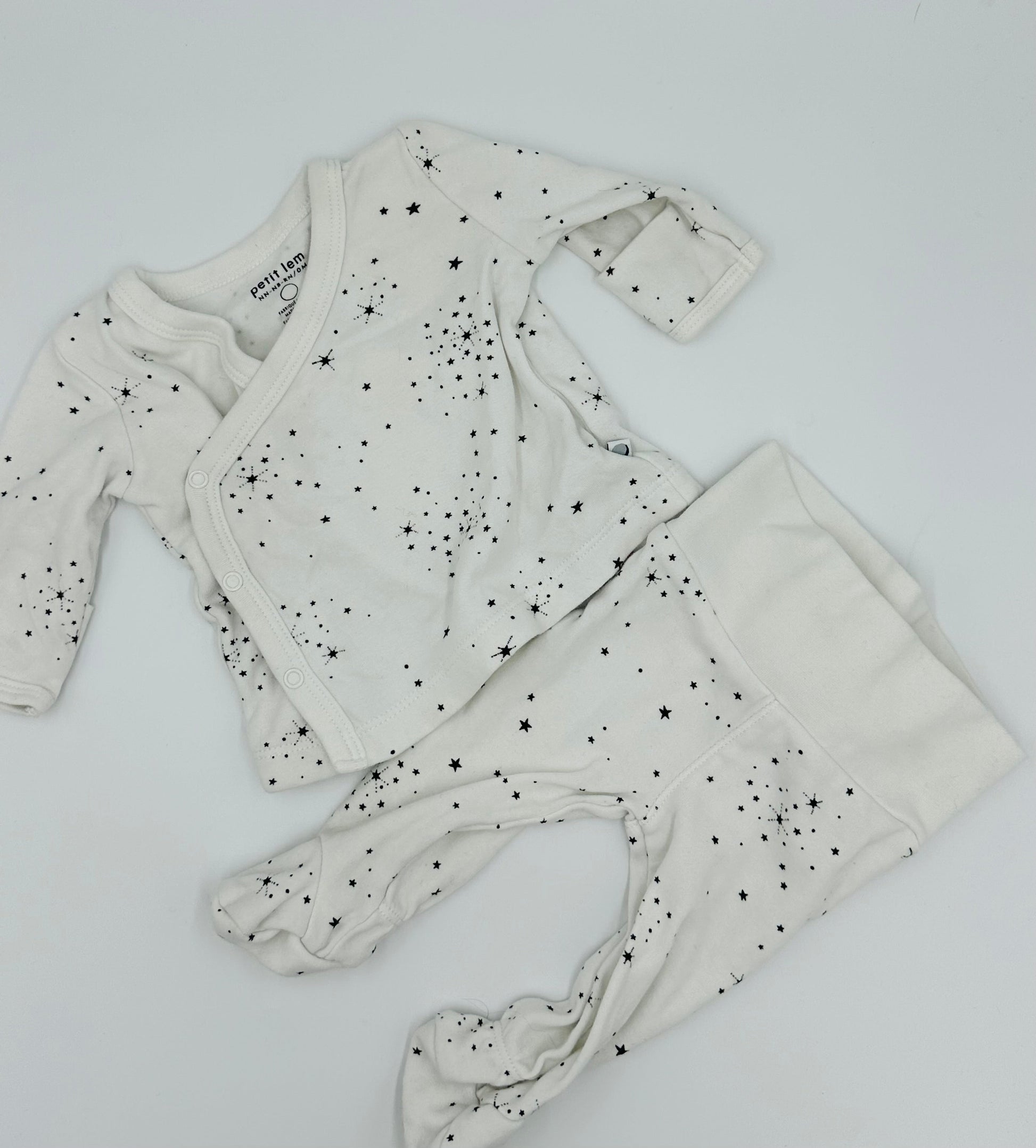 Ensemble new born - Boutique friperie le placard de Jeanne et cie