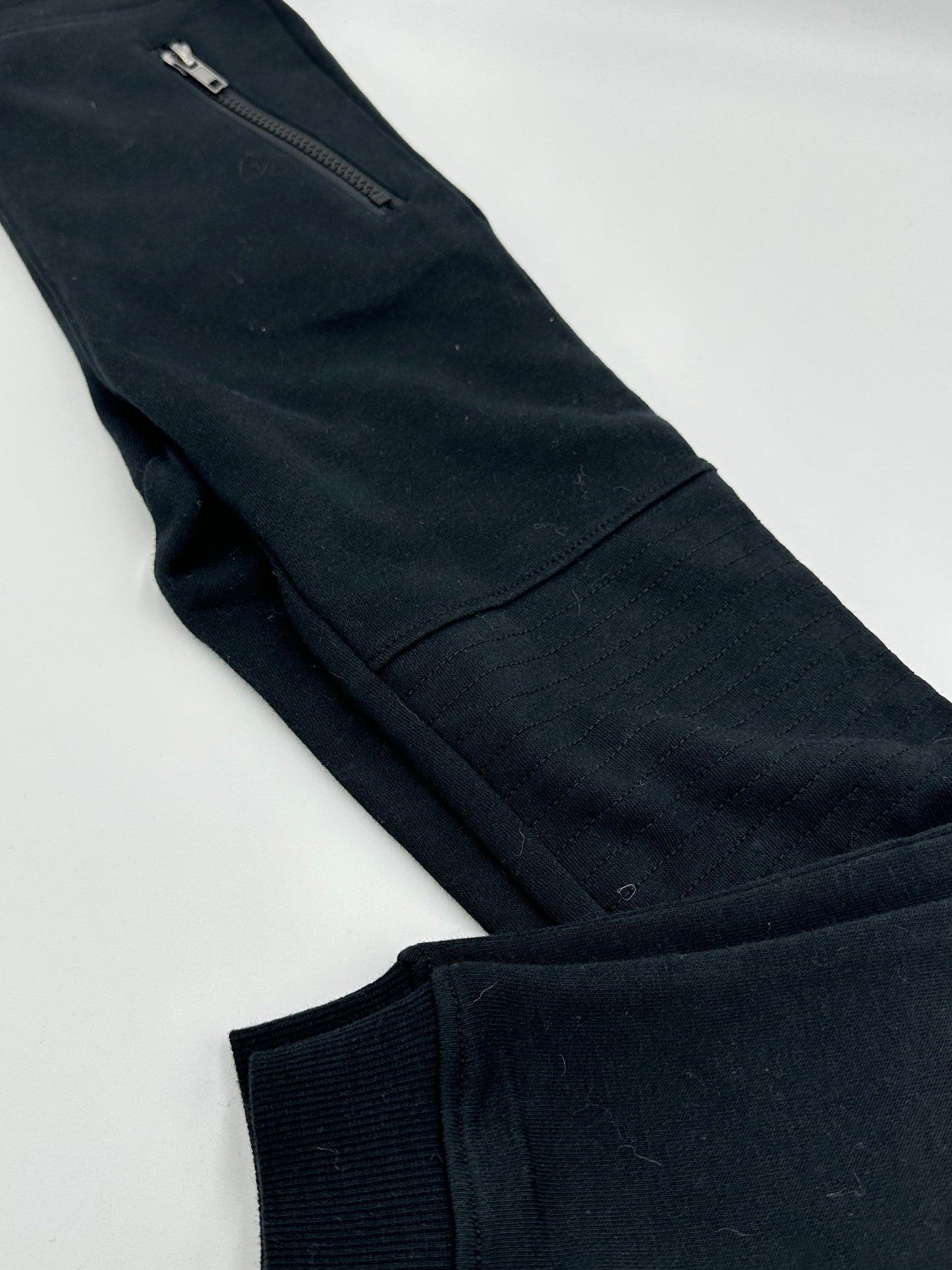 Jogging 6 - 7ans - Boutique friperie le placard de Jeanne et cie