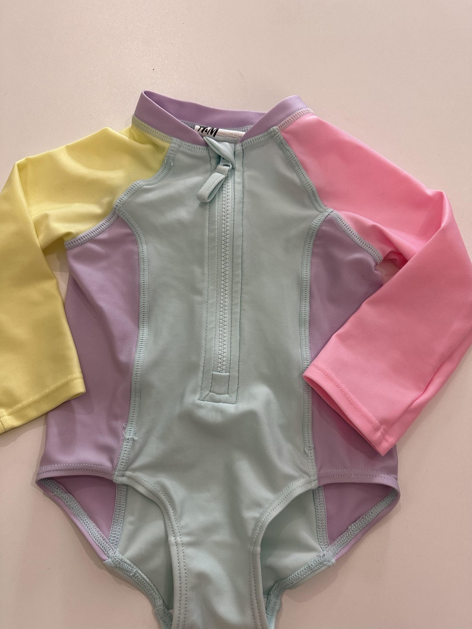 maillot - Boutique friperie le placard de Jeanne et cie