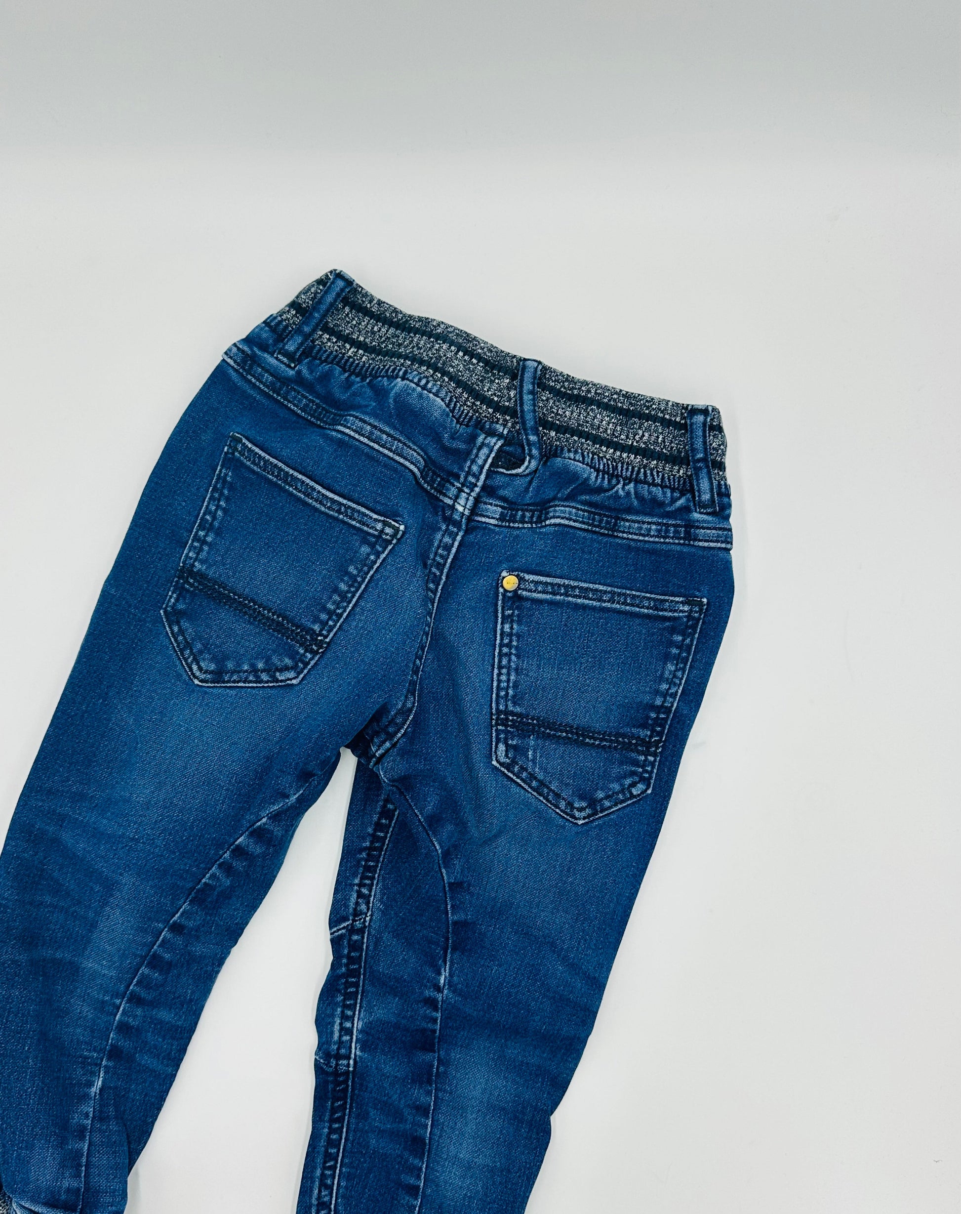 Pantalon 3 - 4ans - Boutique friperie le placard de Jeanne et cie