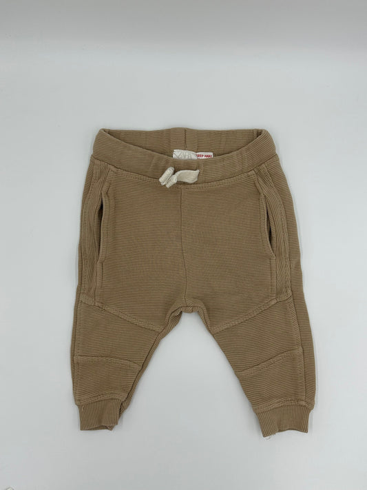 Pantalon 6 - 9m - Boutique friperie le placard de Jeanne et cie