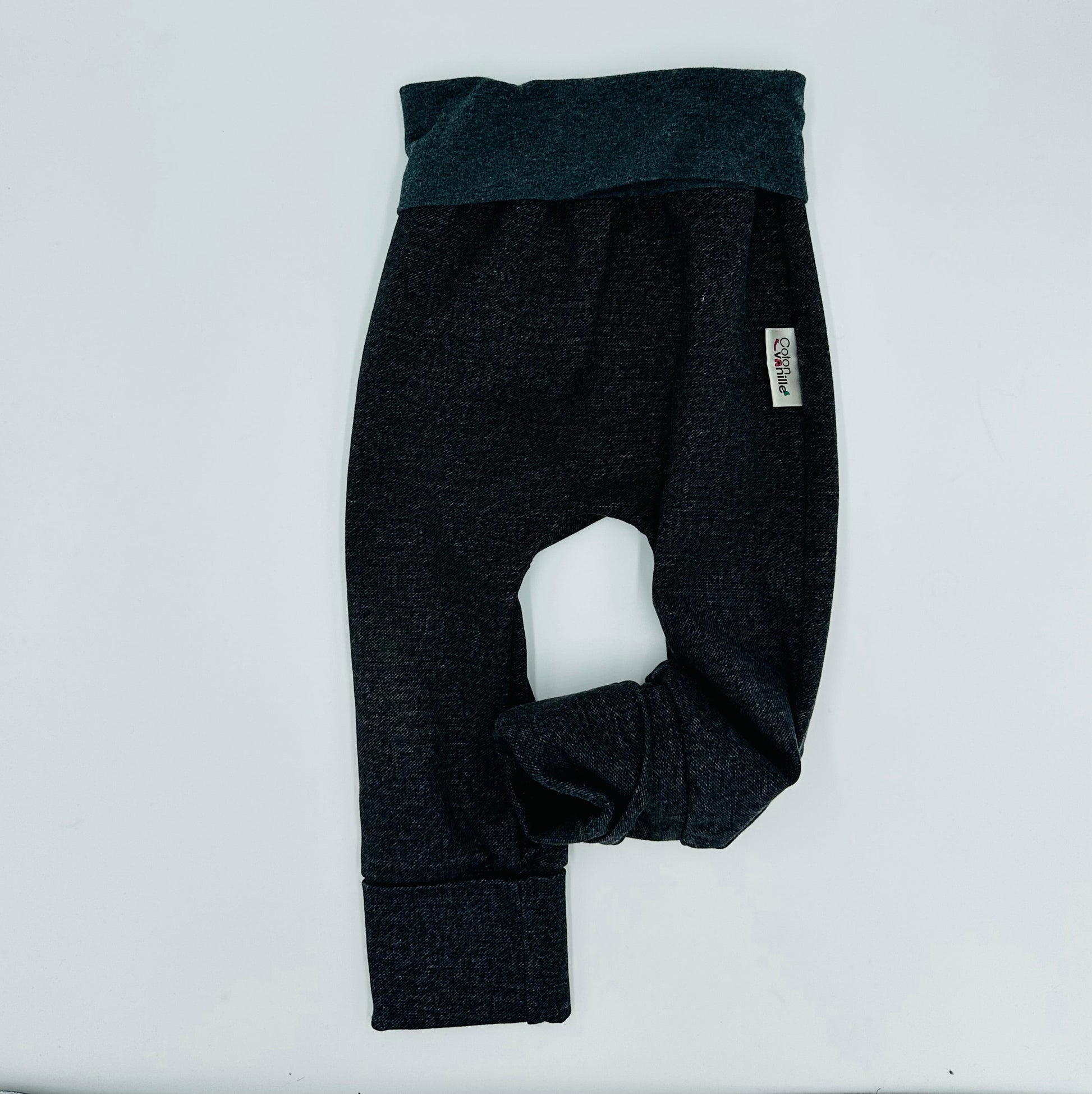 Pantalon évolutif 6 - 36m - Boutique friperie le placard de Jeanne et cie