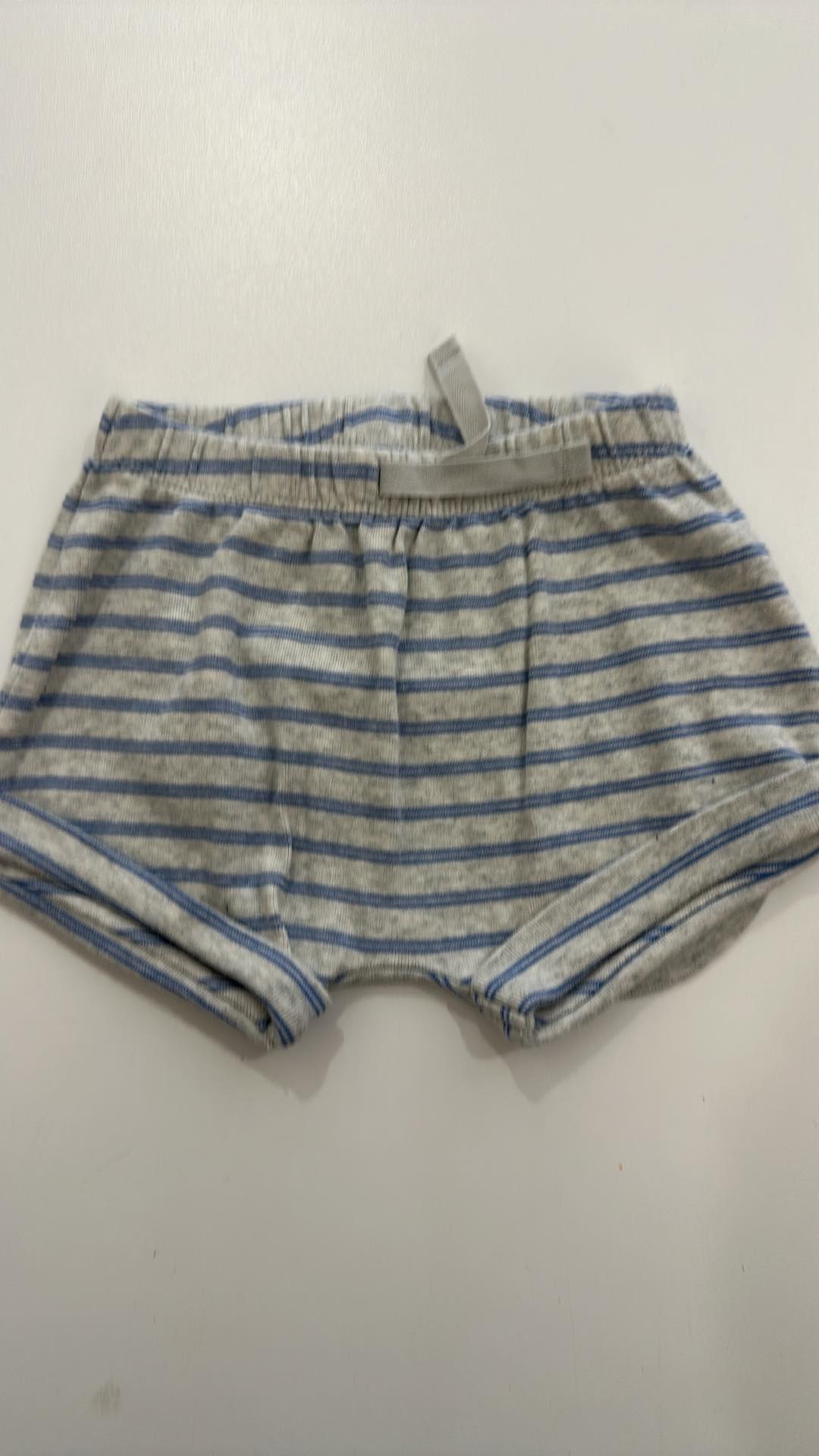 short 0-3m - Boutique friperie le placard de Jeanne et cie