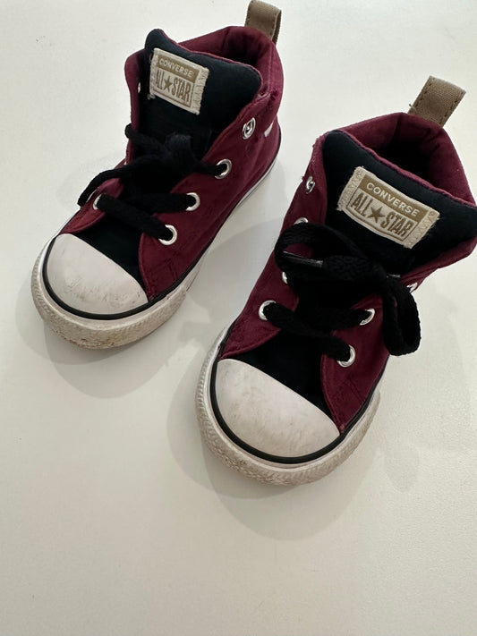 souliers converse gr7 - Boutique friperie le placard de Jeanne et cie