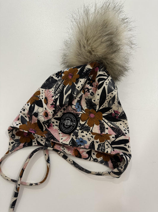 tuque 5-6ans - Boutique friperie le placard de Jeanne et cie