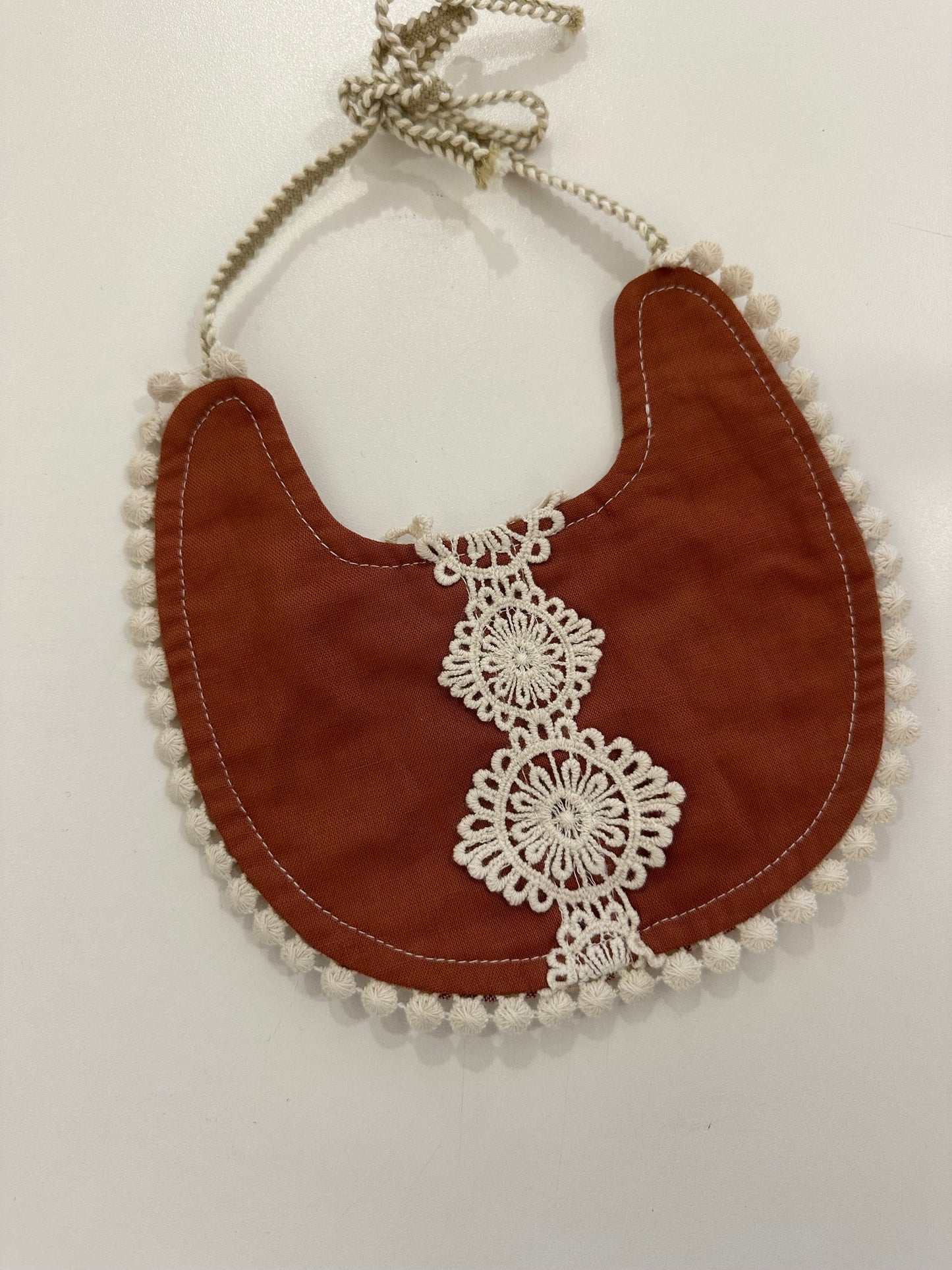 bavoir - Boutique friperie le placard de Jeanne et cie