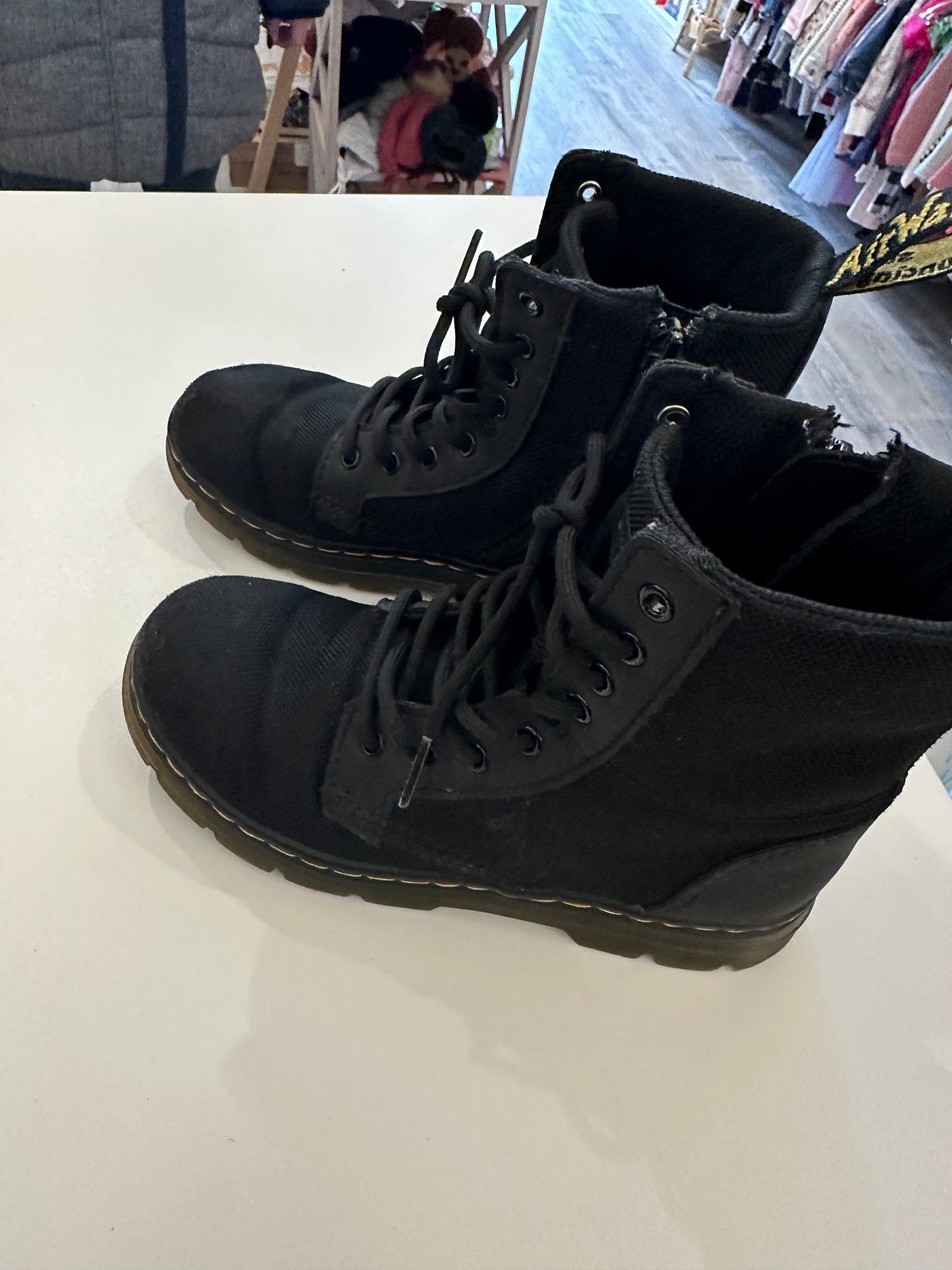 Bottes Dr Martens gr 1 - Boutique friperie le placard de Jeanne et cie