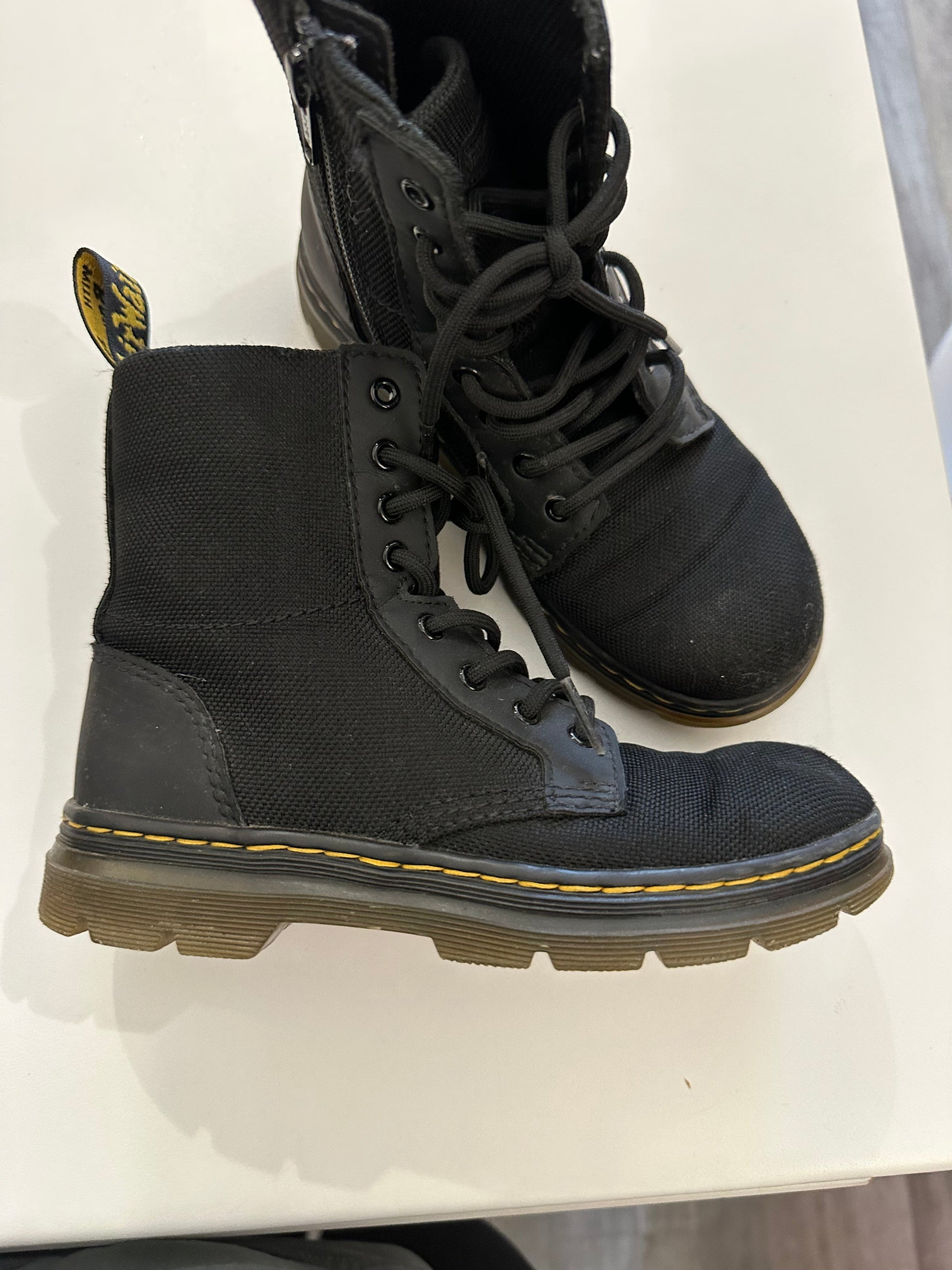 Bottes Dr Martens gr 1 - Boutique friperie le placard de Jeanne et cie