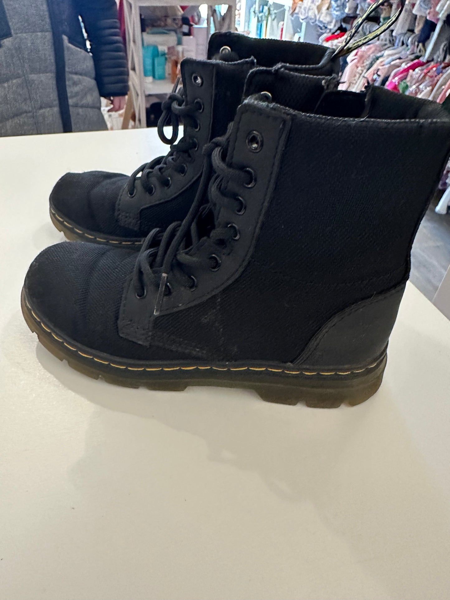 Bottes Dr Martens gr 1 - Boutique friperie le placard de Jeanne et cie