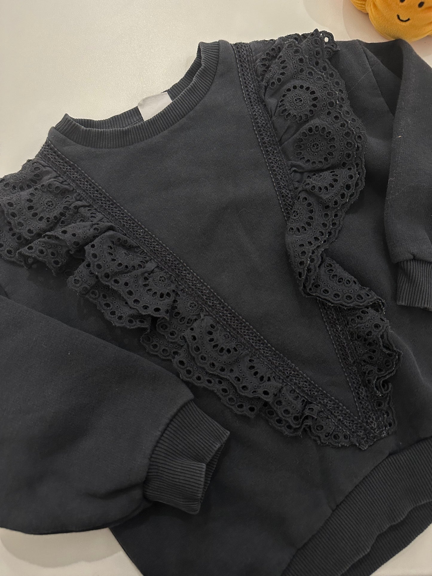 Chandail 6ans - Boutique friperie le placard de Jeanne et cie