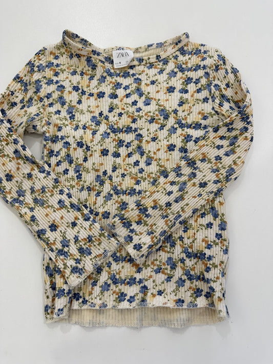 chandail 6ans - Boutique friperie le placard de Jeanne et cie