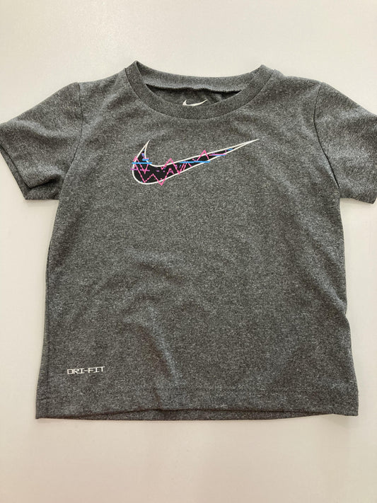 Chandail à manches courtes 18m - Boutique friperie le placard de Jeanne et cie