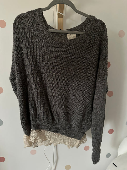 Chandail médium - Boutique friperie le placard de Jeanne et cie