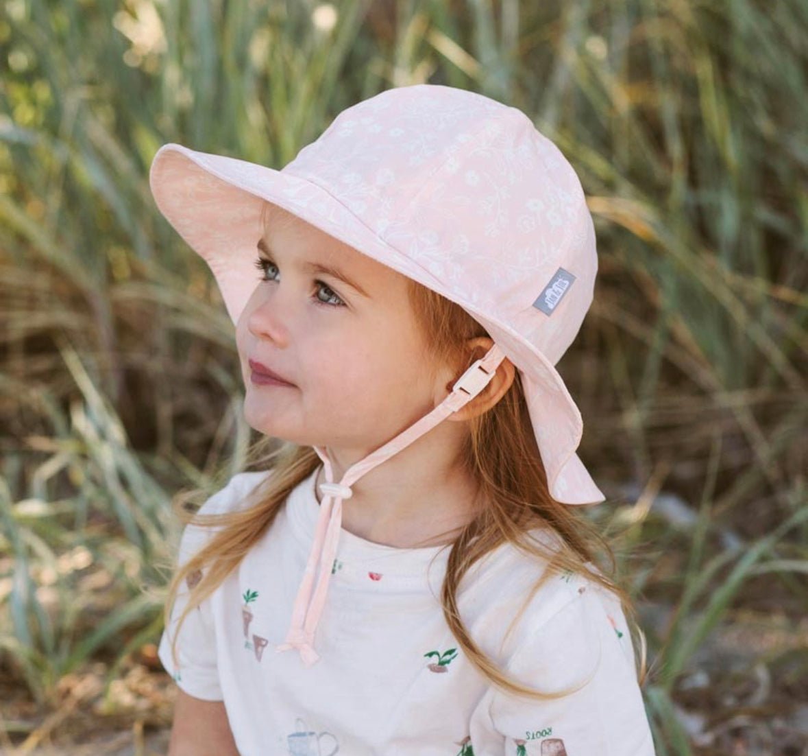 Chapeau Floppy - Prairies flowers - Boutique friperie le placard de Jeanne et cie